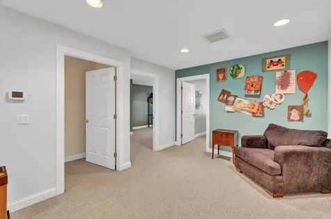 81 Aaron's Way Hampden ME 04444