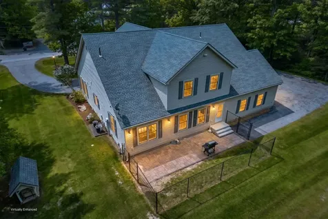 81 Aaron's Way Hampden ME 04444
