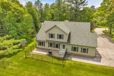 81 Aaron's Way Hampden ME 04444