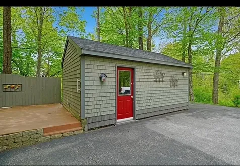 32 Eastside Road Hancock ME 04640