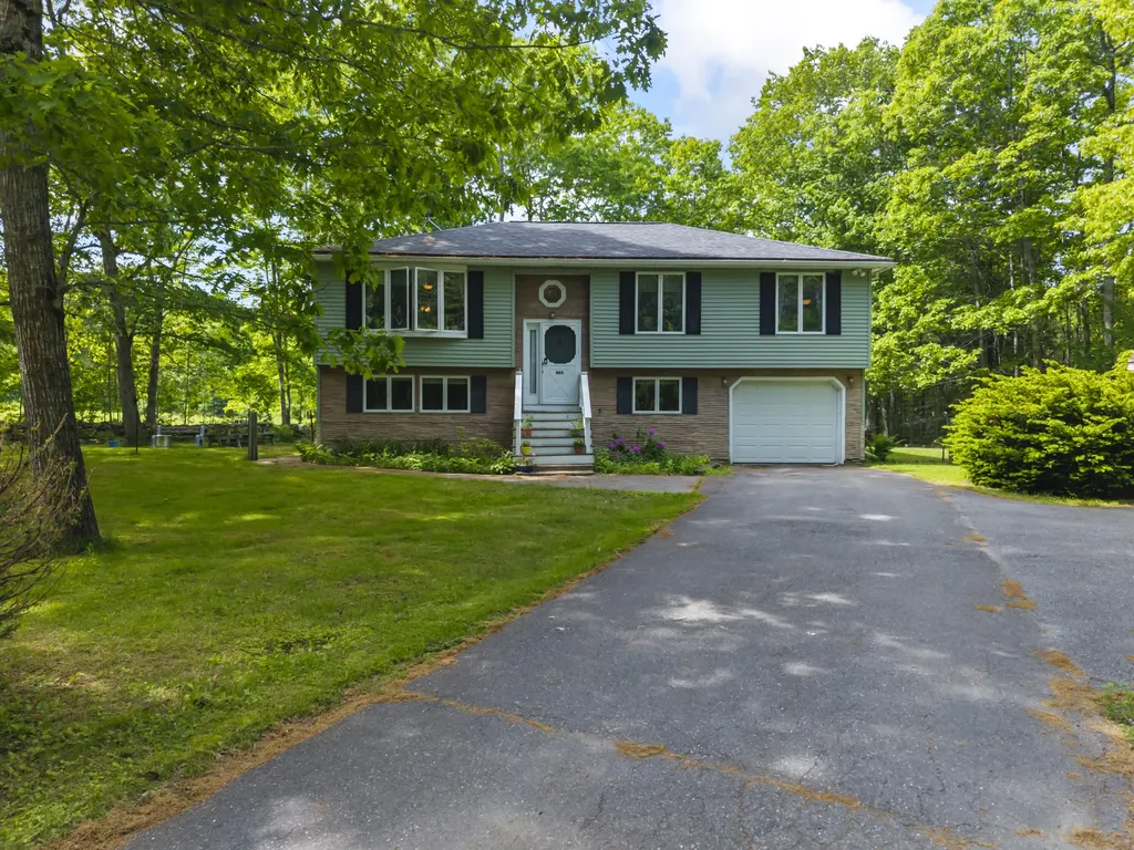 863 Finntown Road Warren ME 04864