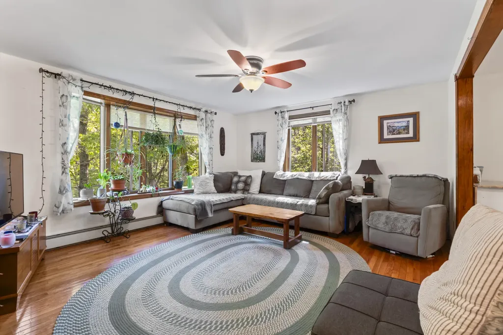 863 Finntown Road Warren ME 04864