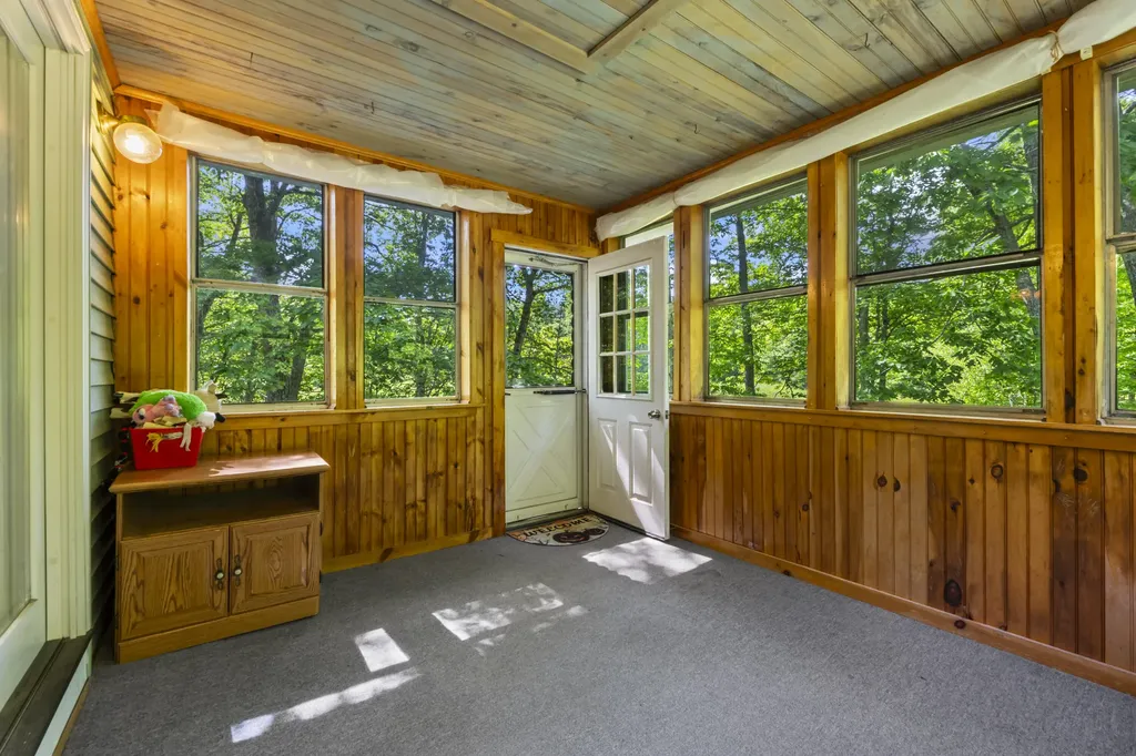 863 Finntown Road Warren ME 04864