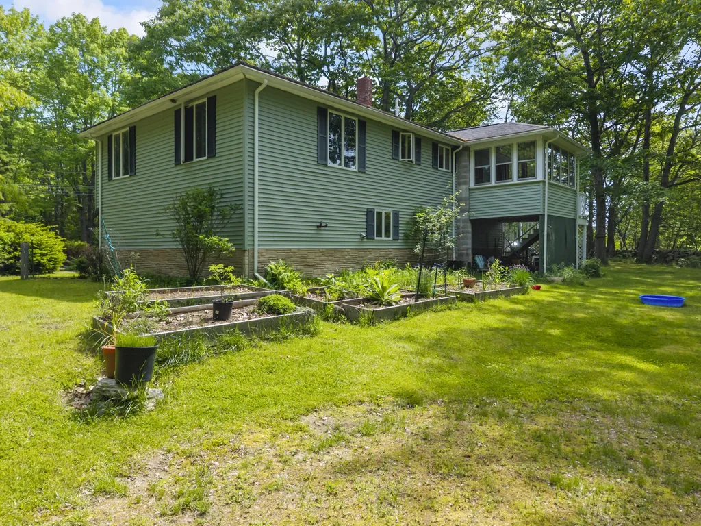 863 Finntown Road Warren ME 04864