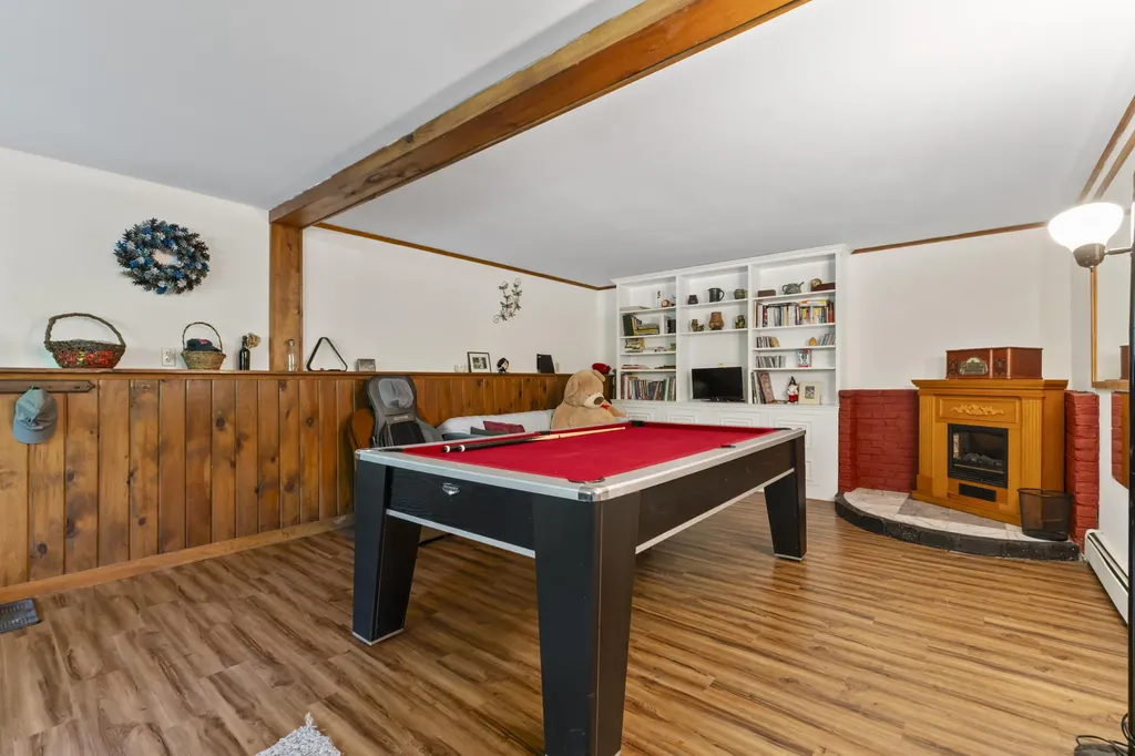 863 Finntown Road Warren ME 04864