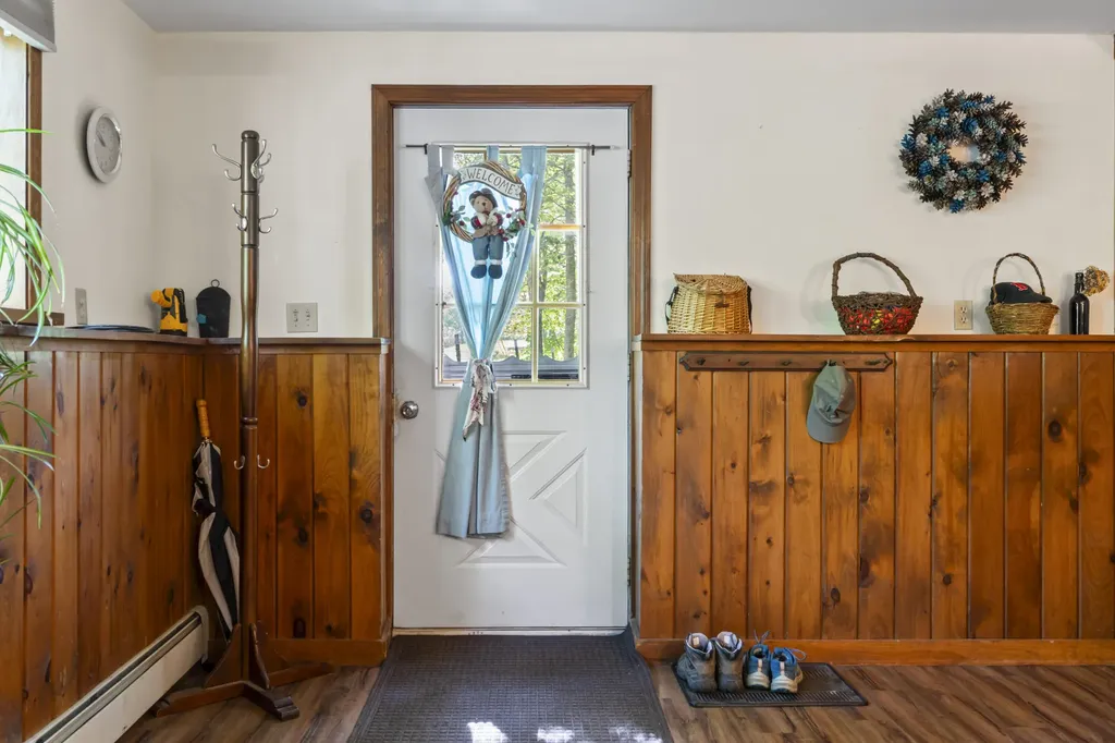 863 Finntown Road Warren ME 04864