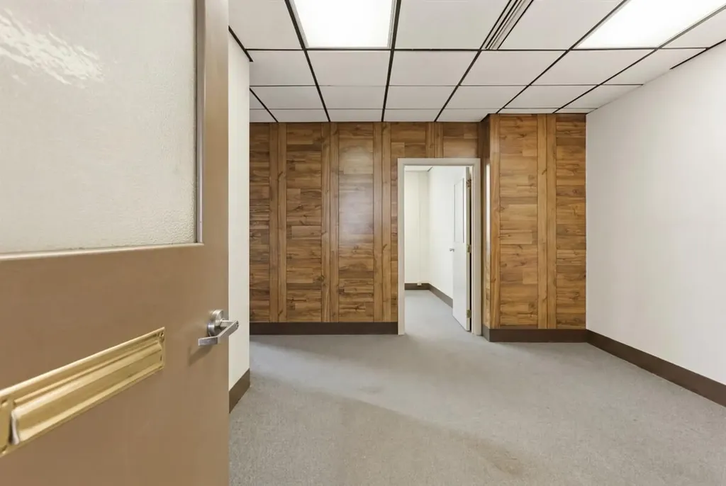 35 Ash Street Lewiston ME 04240