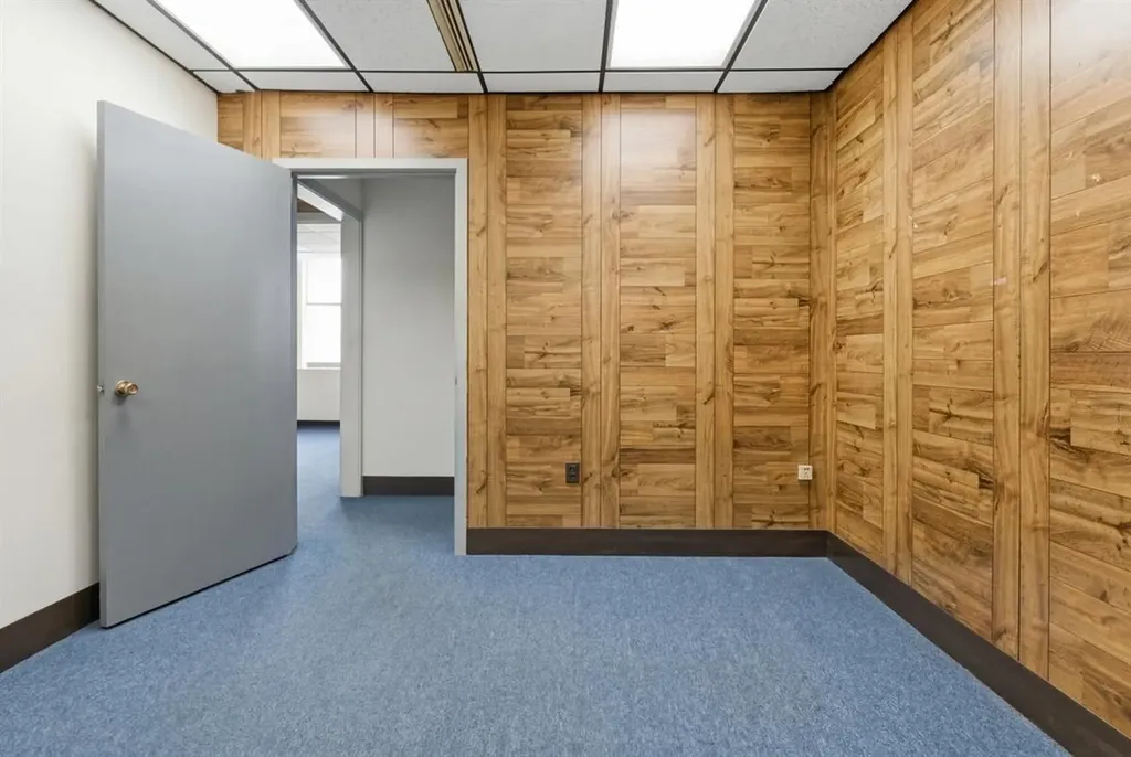 35 Ash Street Lewiston ME 04240