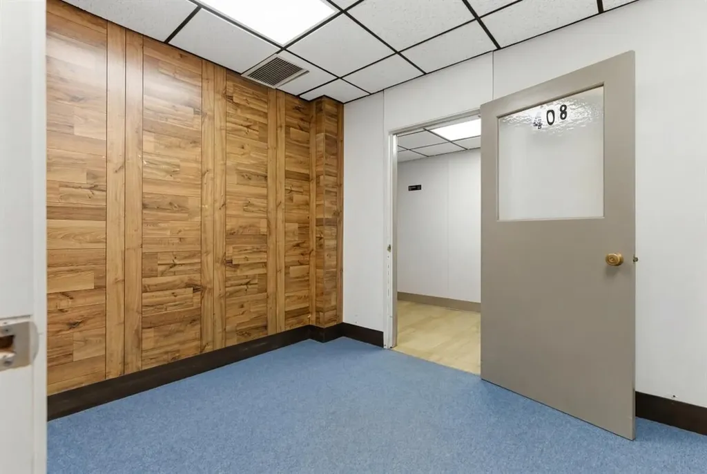 35 Ash Street Lewiston ME 04240