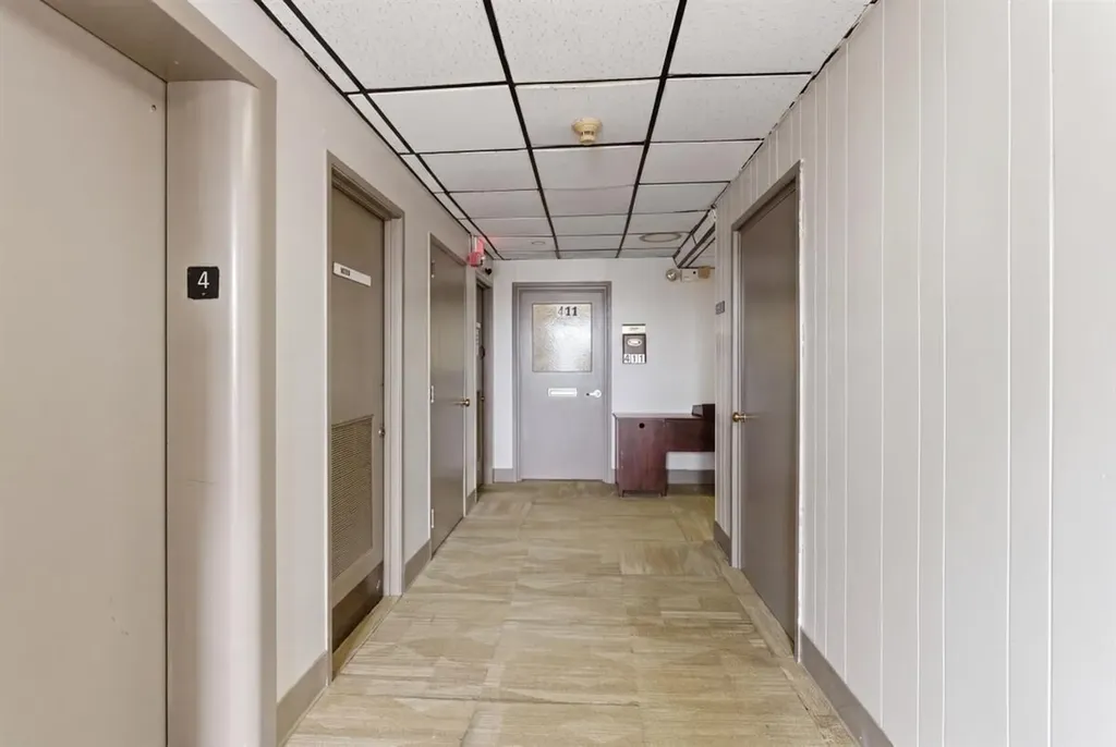 35 Ash Street Lewiston ME 04240