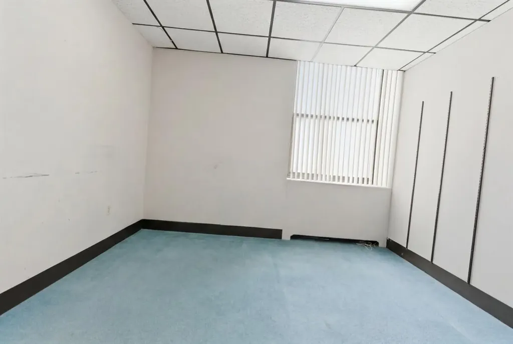 35 Ash Street Lewiston ME 04240