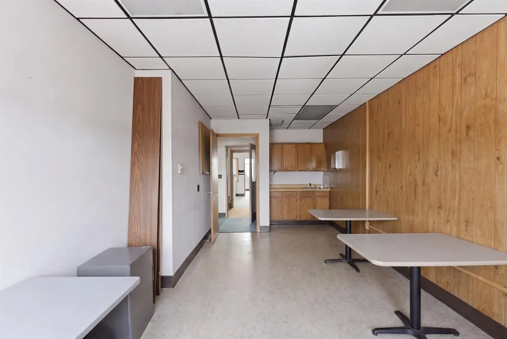 35 Ash Street Lewiston ME 04240
