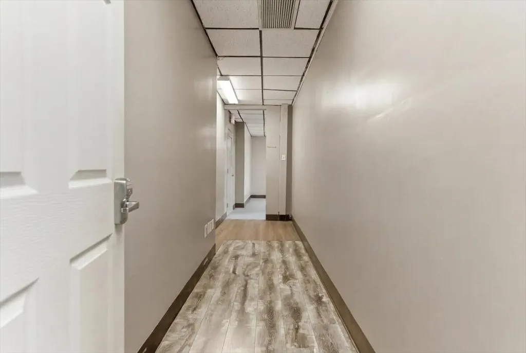 35 Ash Street Lewiston ME 04240