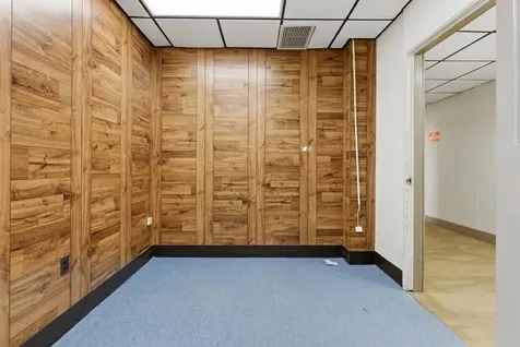 35 Ash Street Lewiston ME 04240