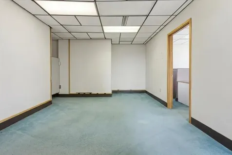 35 Ash Street Lewiston ME 04240