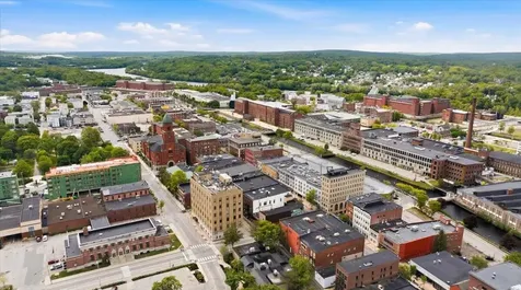 35 Ash Street Lewiston ME 04240