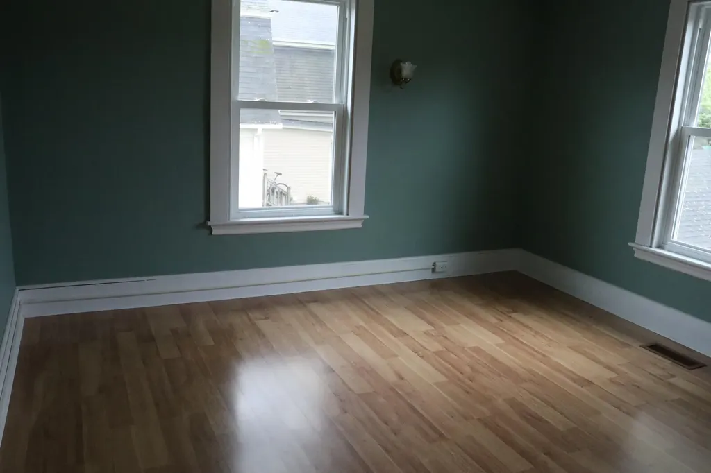 143 Chamberlain Street Brewer ME 04412
