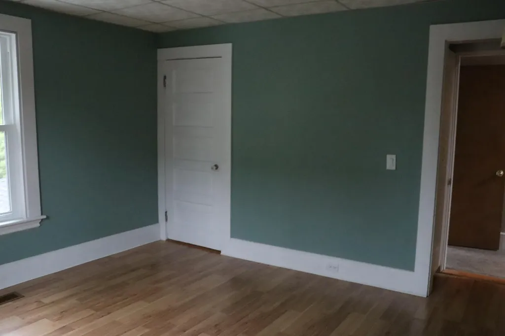 143 Chamberlain Street Brewer ME 04412