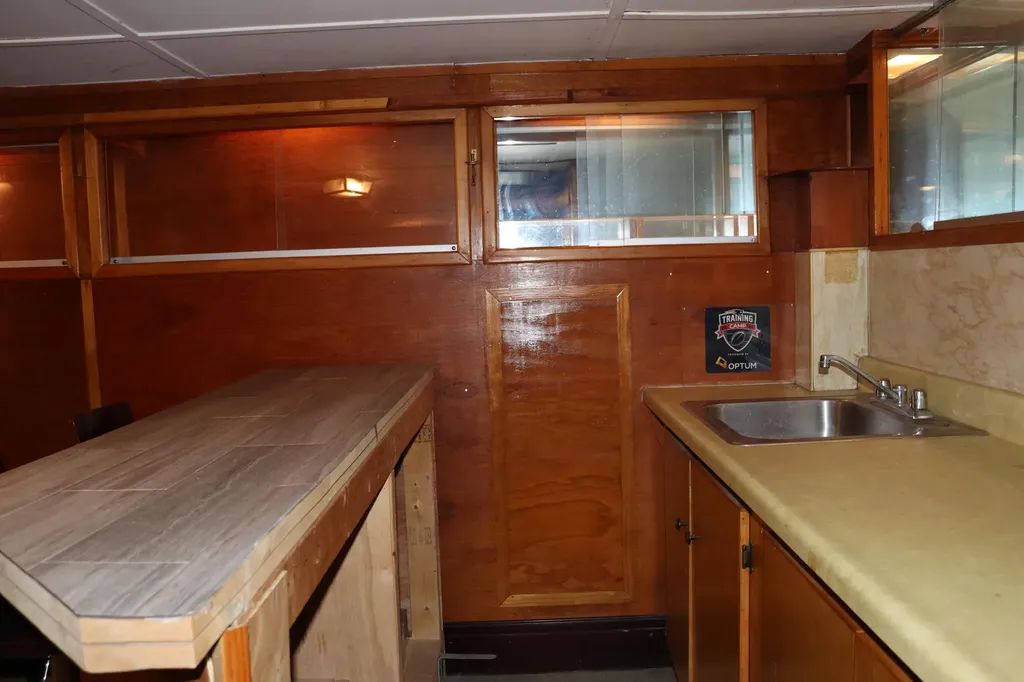 143 Chamberlain Street Brewer ME 04412
