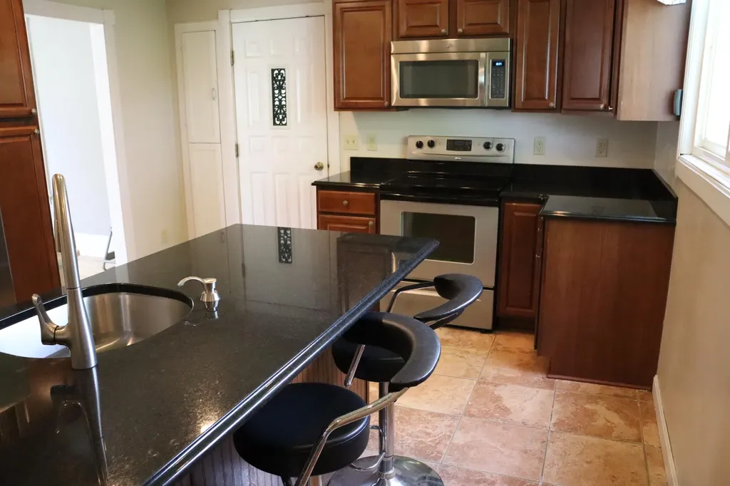 143 Chamberlain Street Brewer ME 04412