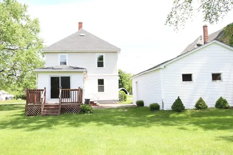 143 Chamberlain Street Brewer ME 04412