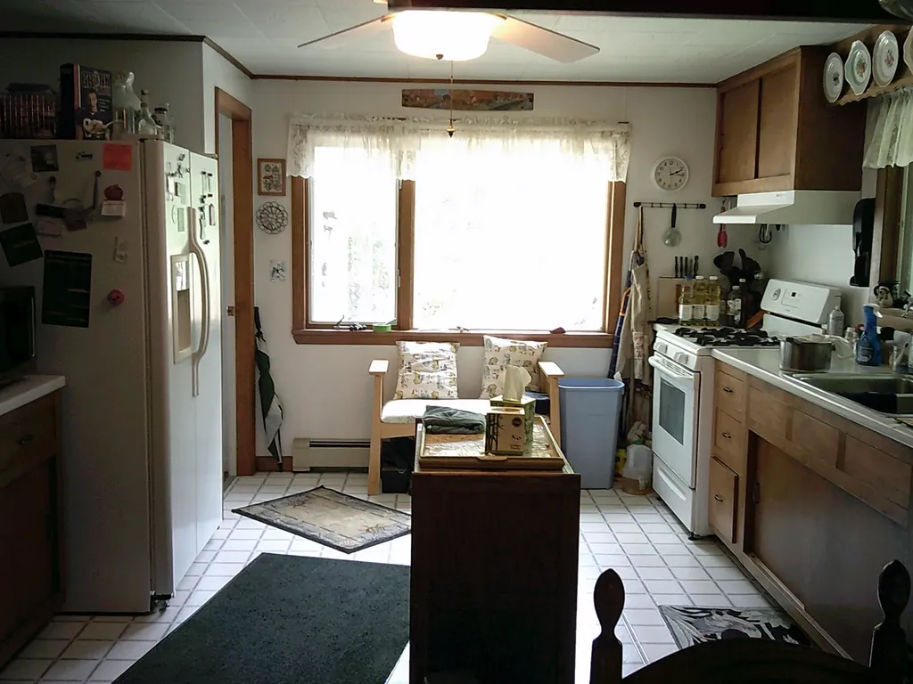 43 Round-the-pond Road Norway ME 04268
