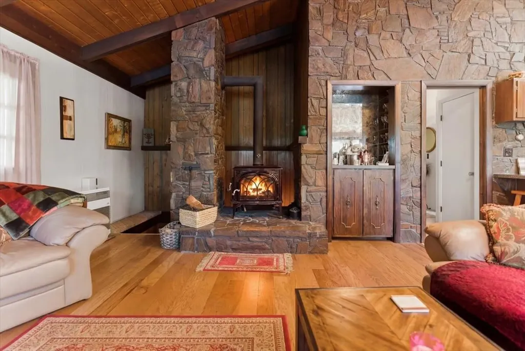 55 Birch Drive Poland ME 04274