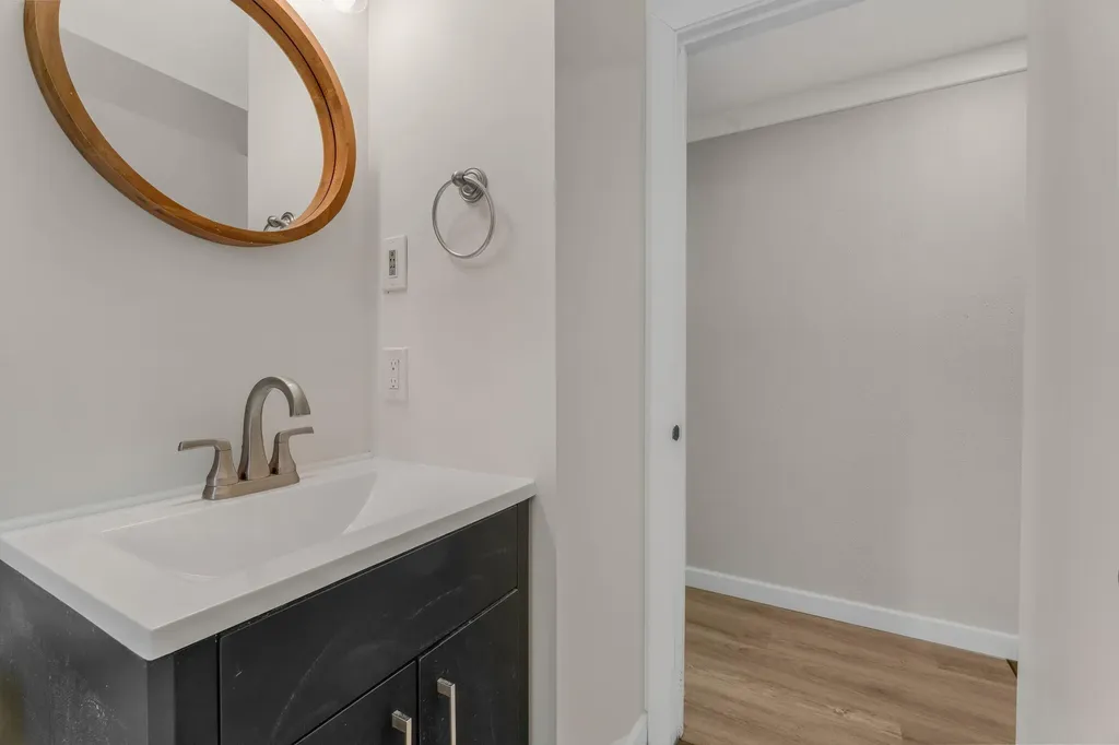 11 Matthew Street Lisbon ME 04250