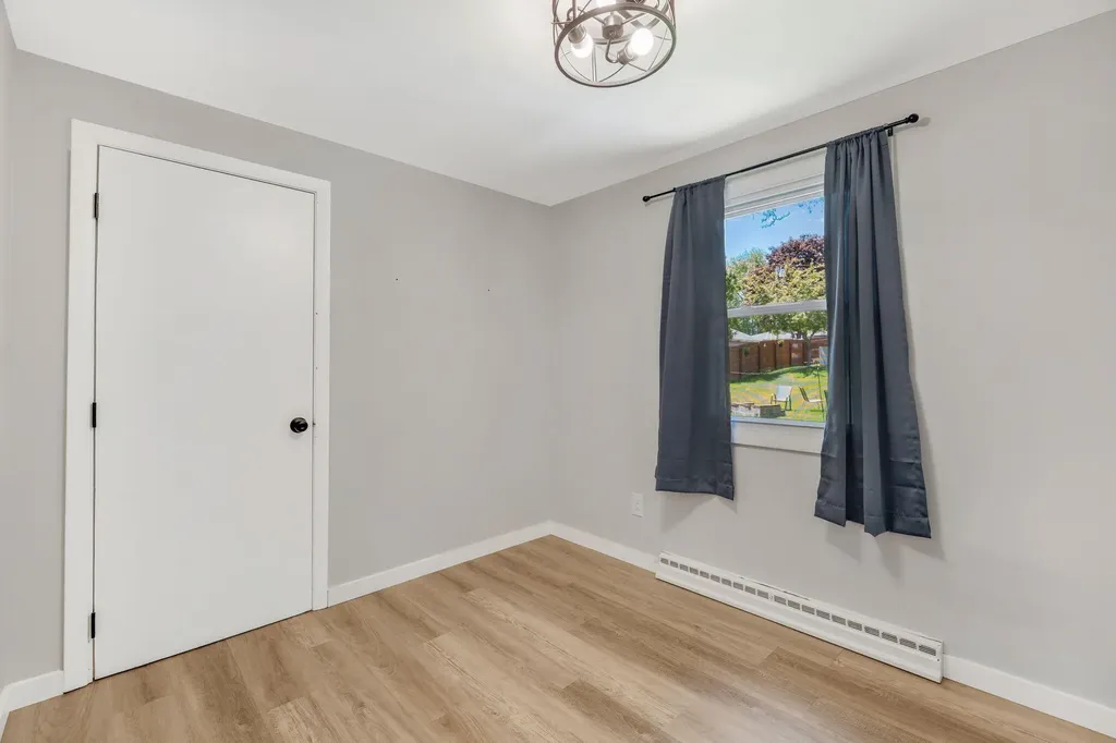 11 Matthew Street Lisbon ME 04250