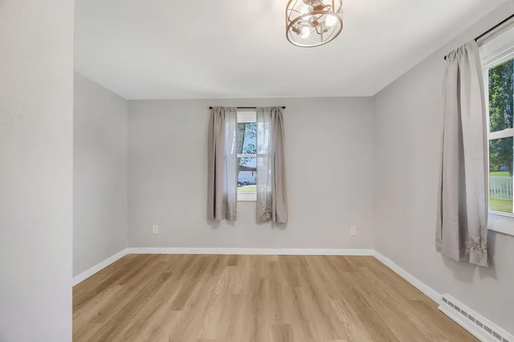 11 Matthew Street Lisbon ME 04250