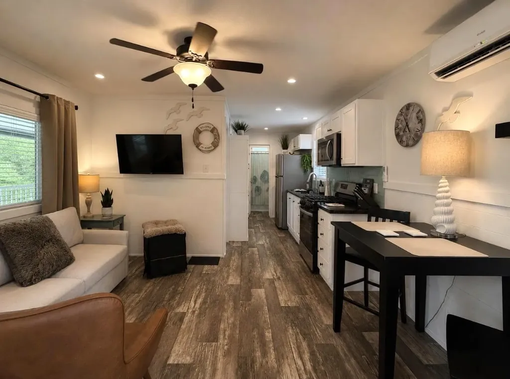 179 Saco Avenue Old Orchard Beach ME 04064