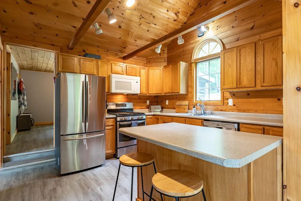 58 Roberts Road Nobleboro ME 04555