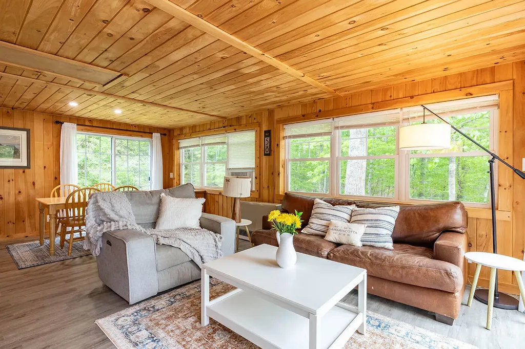58 Roberts Road Nobleboro ME 04555