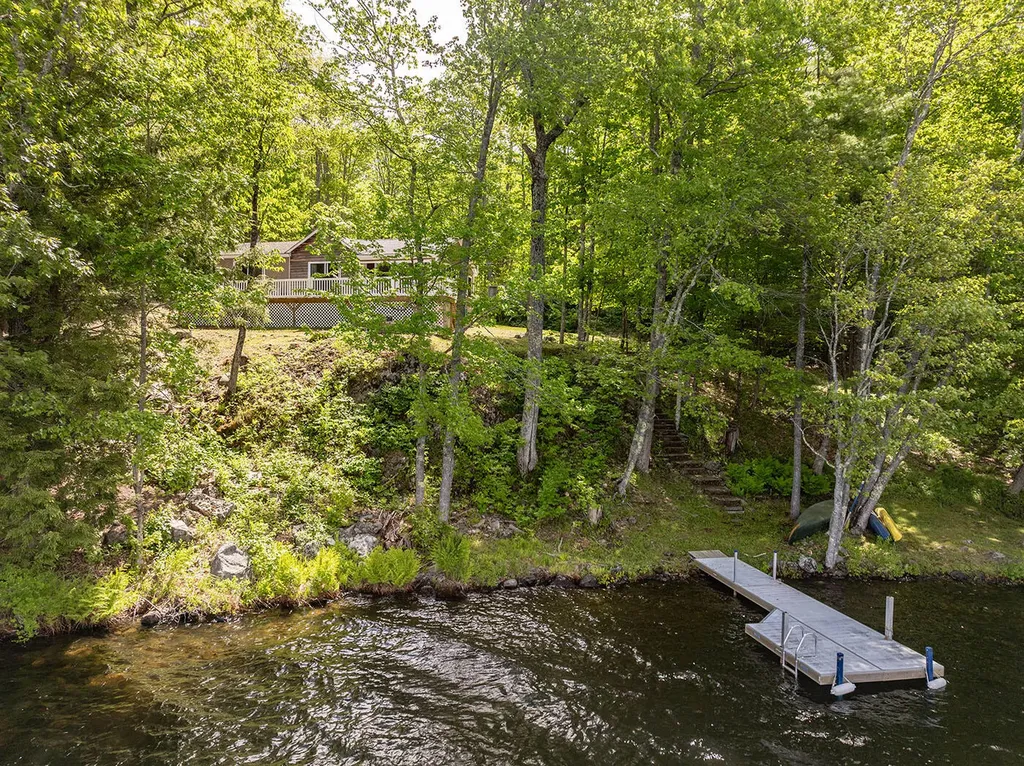58 Roberts Road Nobleboro ME 04555