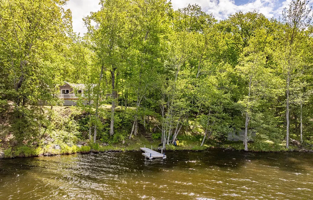 58 Roberts Road Nobleboro ME 04555