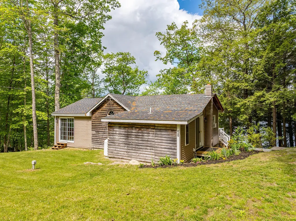 58 Roberts Road Nobleboro ME 04555
