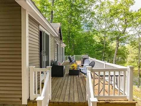 58 Roberts Road Nobleboro ME 04555