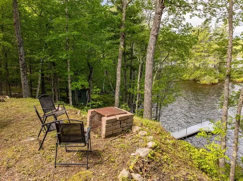 58 Roberts Road Nobleboro ME 04555