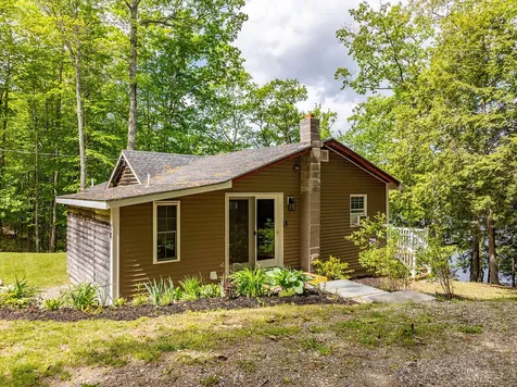 58 Roberts Road Nobleboro ME 04555