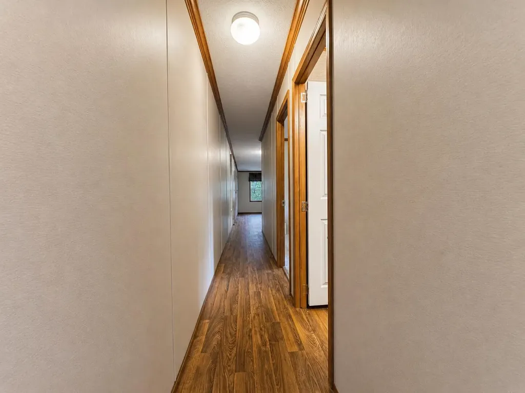 15 Colonial Drive Lisbon ME 04252