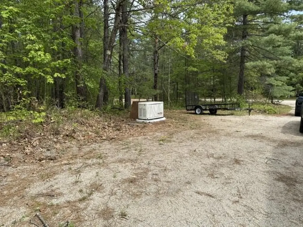286 Plantation Lane Brownfield ME 04010