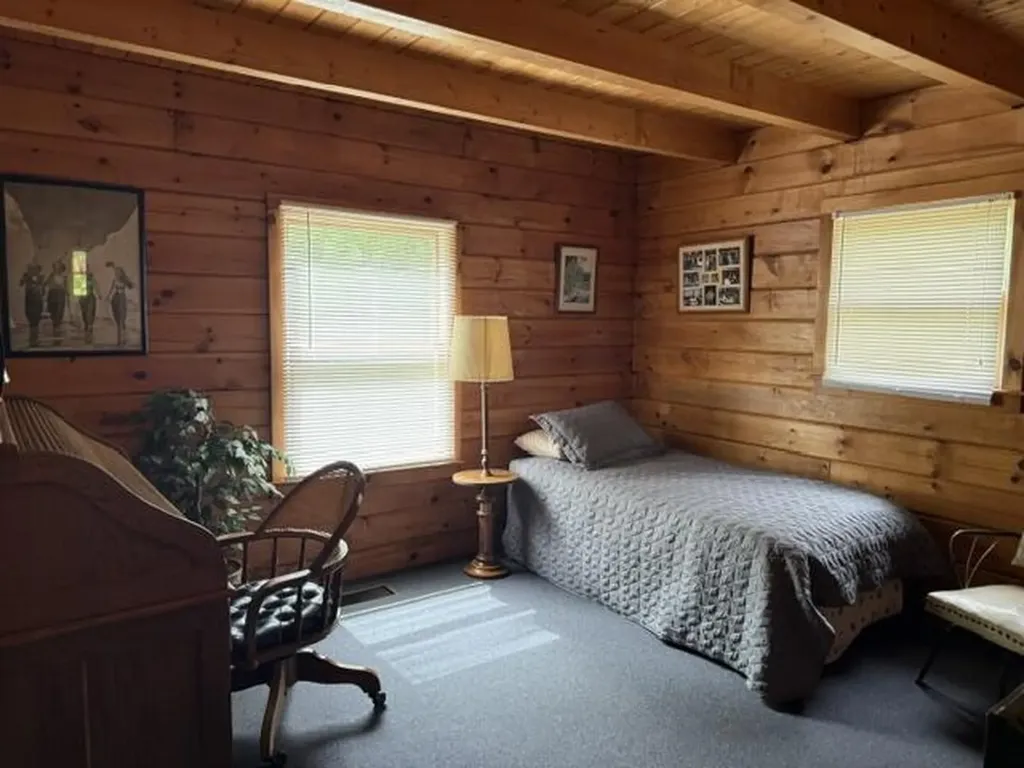 286 Plantation Lane Brownfield ME 04010