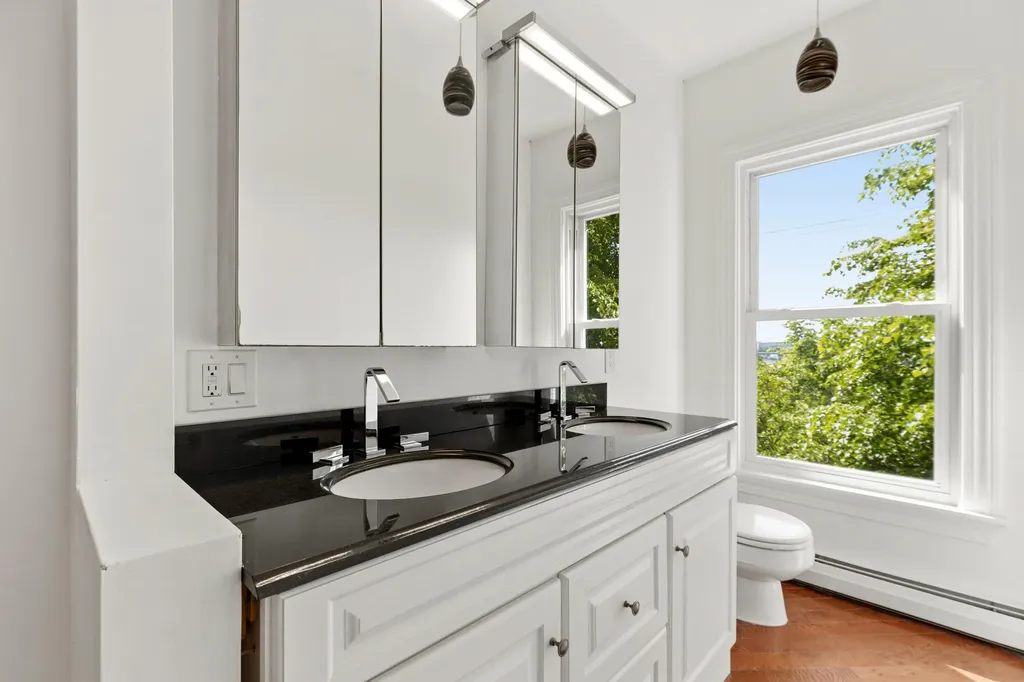 481 Danforth Street Portland ME 04102