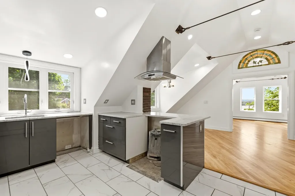 481 Danforth Street Portland ME 04102