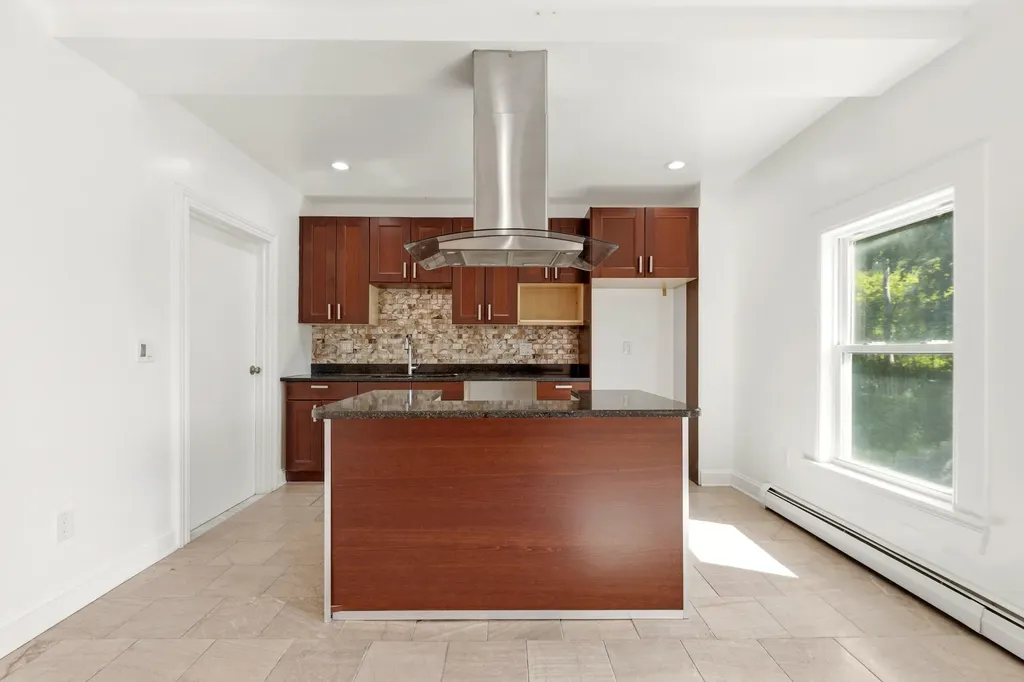 481 Danforth Street Portland ME 04102