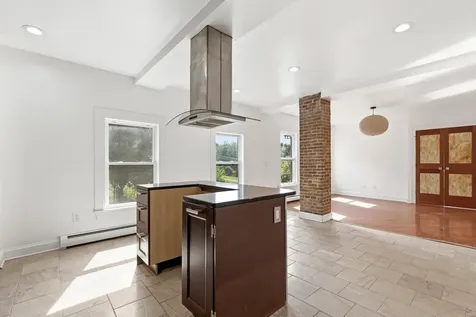 481 Danforth Street Portland ME 04102