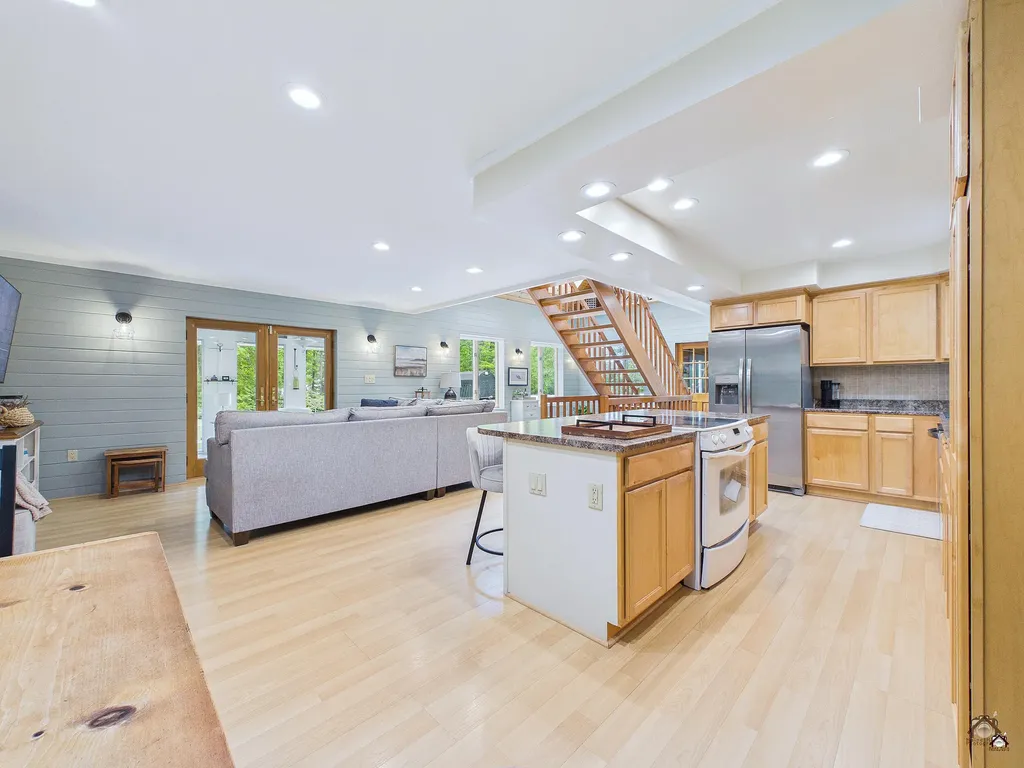 48A Colley Hill Road Gray ME 04039