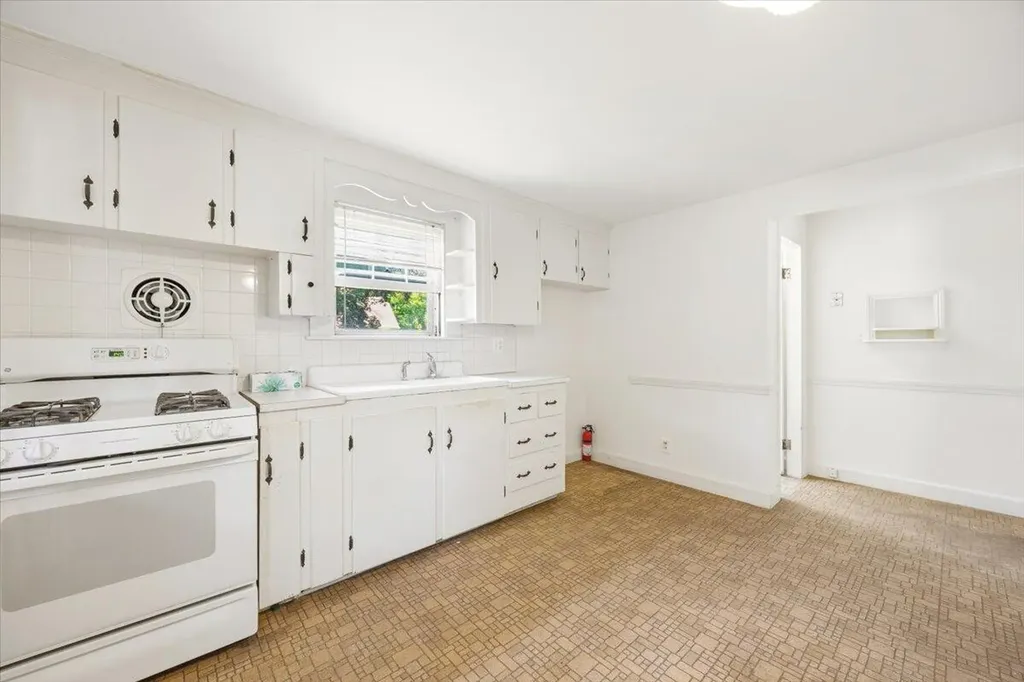 53 Churchill Road South Portland ME 04106