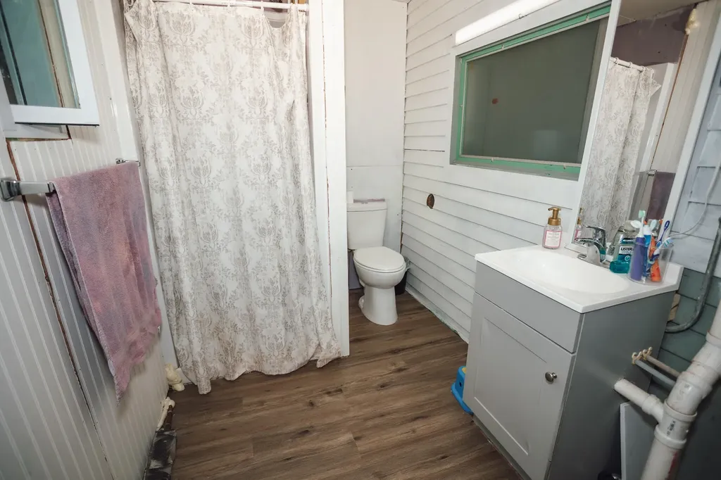 54 Chaplin Street Rumford ME 04276
