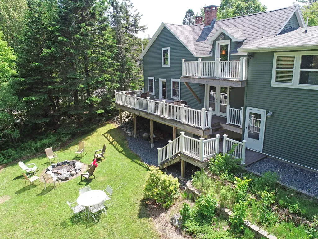 241 Main Street Southwest Harbor ME 04679